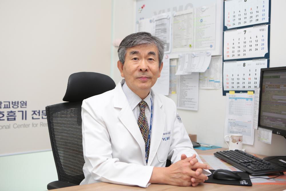 [명의칼럼] 만성폐쇄성폐질환(COPD), 어떤 질환인가? - 이관호 권역 호흡기 전문질환센터장(호흡기알레르기내과 교수)